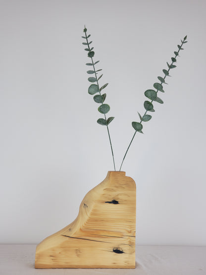 Step Right In | Bud Vase 005